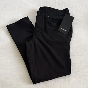 BNWT lululemon athletica Men's ABC Slim Black Pants 30” x 28”